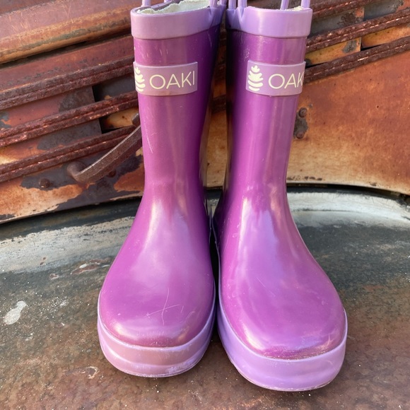 Girl’s Oaki rain boots snow size 13 purple - Picture 1 of 6